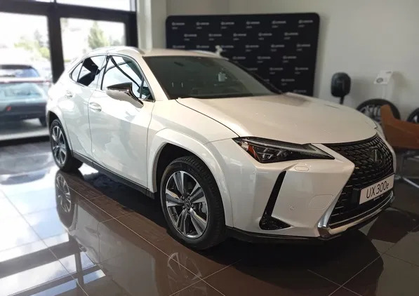 lexus Lexus UX cena 253000 przebieg: 1, rok produkcji 2023 z Wołomin